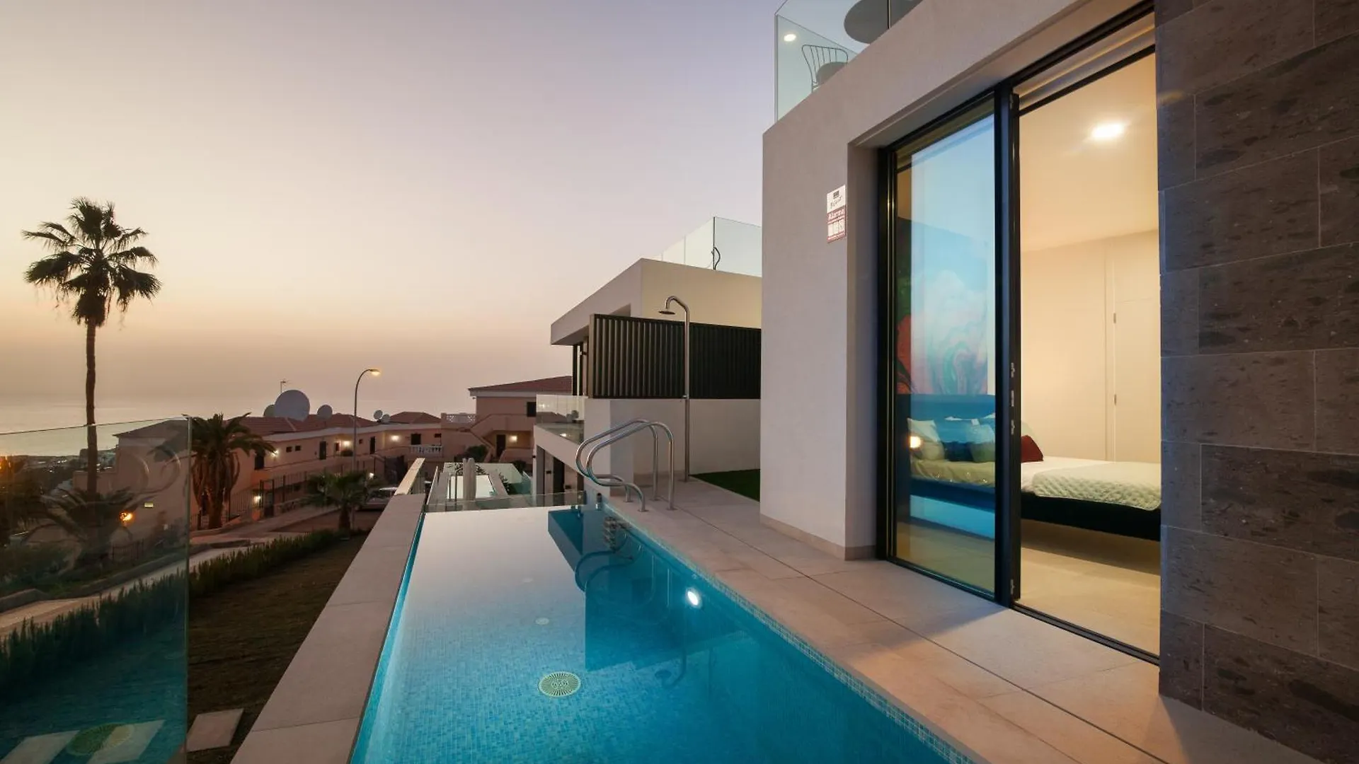 200M² New Villa D With Private, Heated Pool And Amazing Ocean View. Costa Adeje  0*, Costa Adeje (Tenerife) Spagna