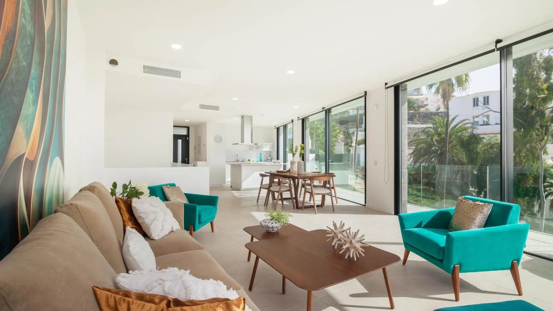 200M² New Villa D With Private, Heated Pool And Amazing Ocean View. Costa Adeje  Spagna